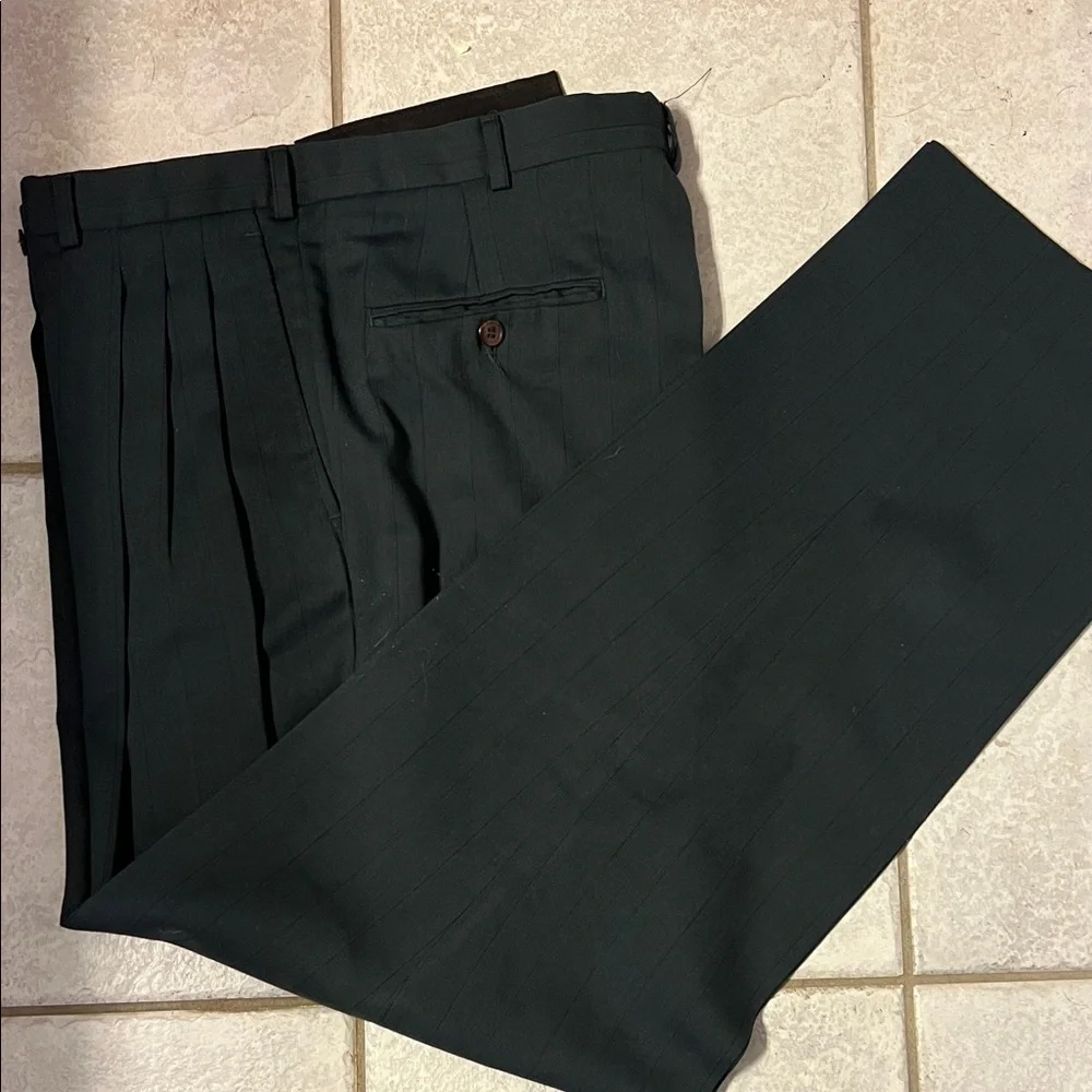 Classic Dark Green Pinstripe Suit 44R